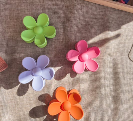 Large Flower Claw Clips